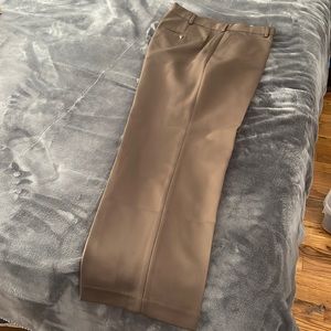 Mens Van Heusen 36X30 Brown Dress Pants